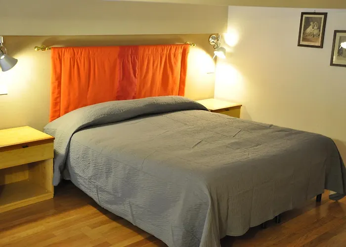 San Domenico Raffaello 호텔 *